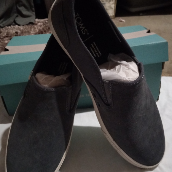 Mens shoes size 12